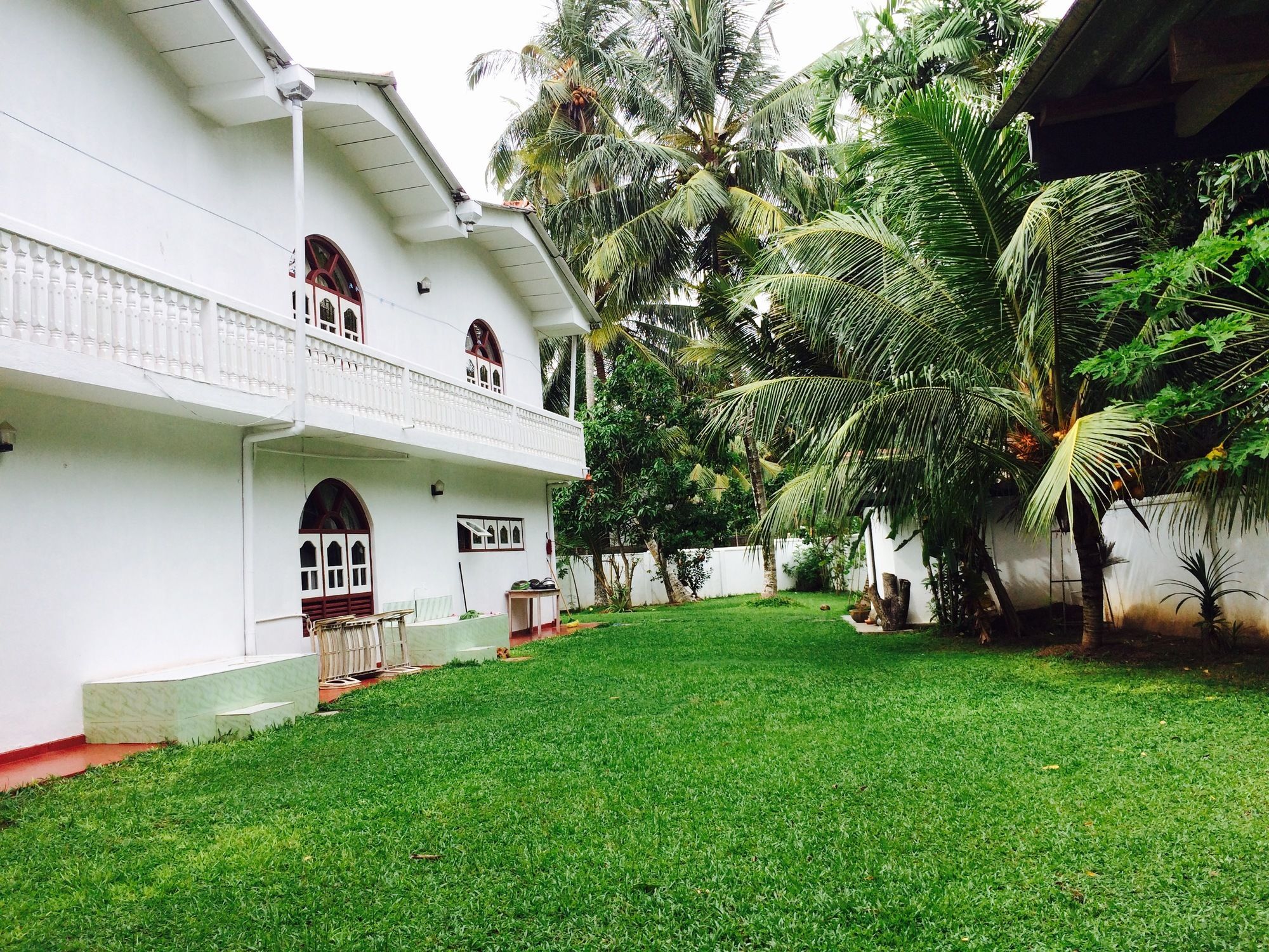 New White House Hotel Beruwala Buitenkant foto